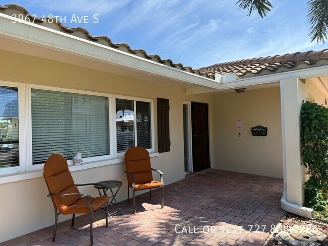 Foto del edificio - 3967 48th Ave S