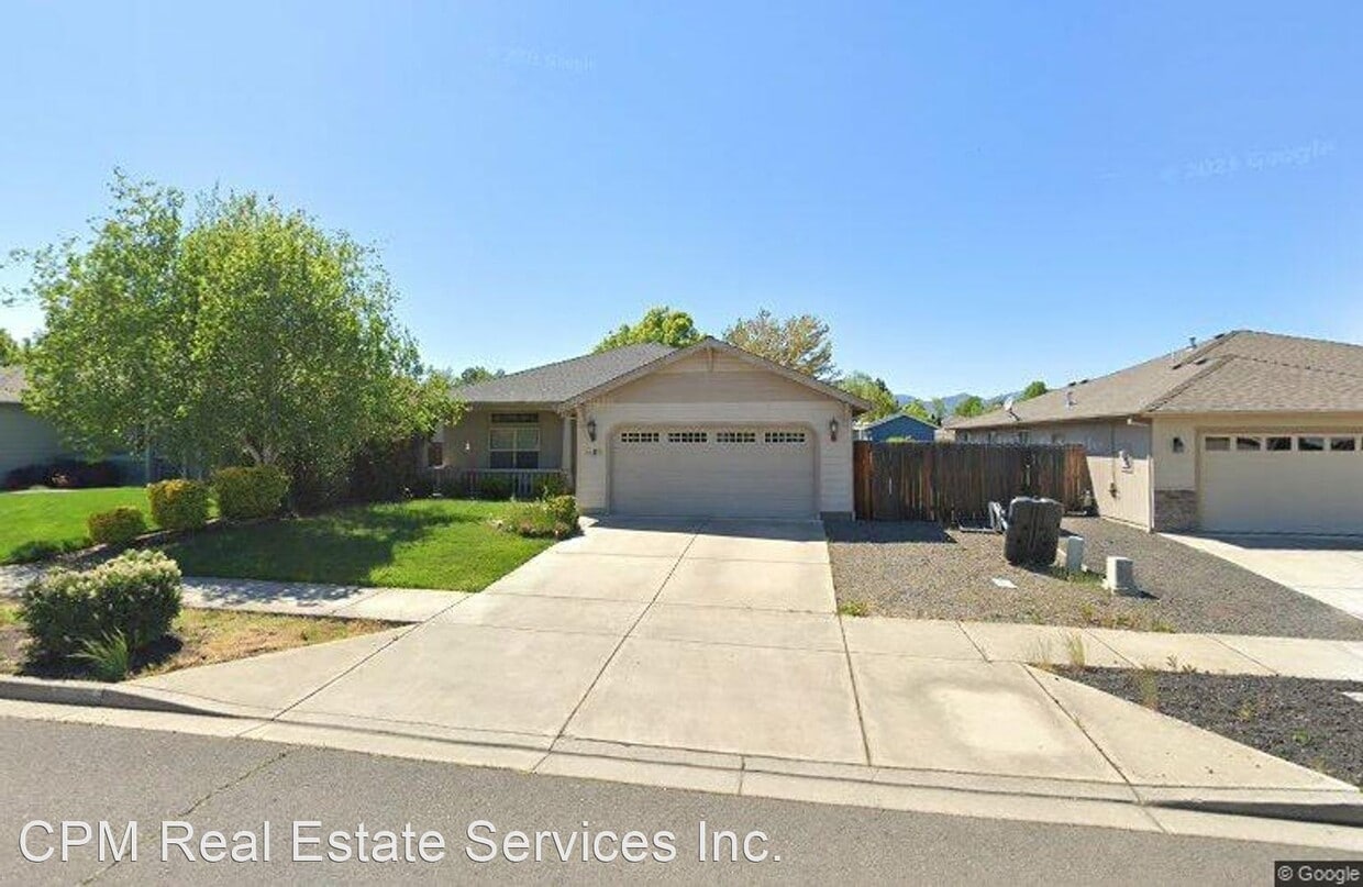 3 br, 2 bath House 1456 Elaine Way House for Rent in Medford, OR