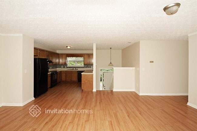 Building Photo - 235 Macadamia Ct
