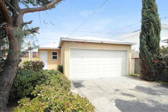 Foto del edificio - 11630 Kittridge St