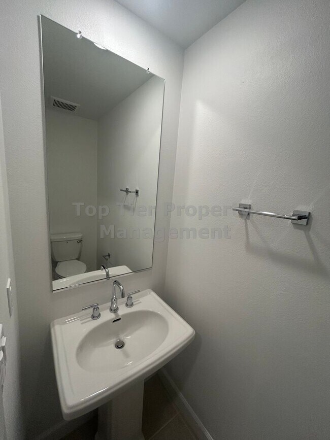 Foto del edificio - ***Be the First to Live in This Brand New ...