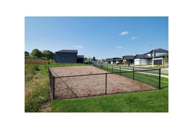 Building Photo - 2127 Preserve Dr NW