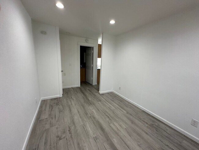 Foto del edificio - 230 SE 6th Ave