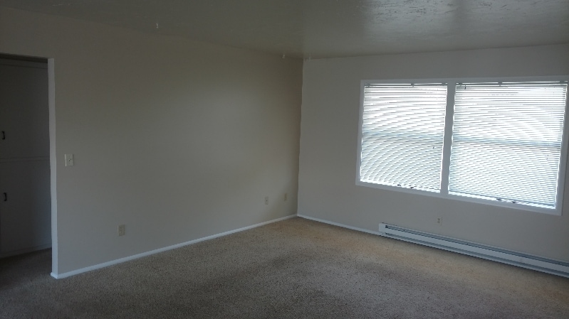 Building Photo - 190 Moonlite Dr