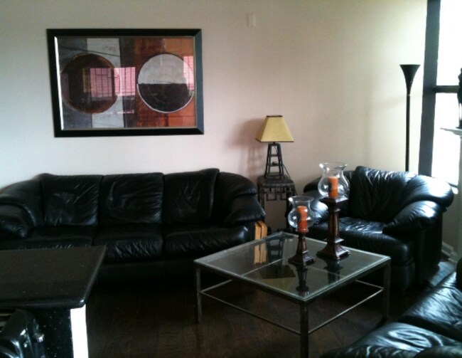 Foto del edificio - 869 S Wooster St