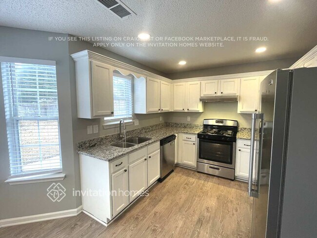 Foto del edificio - 4578 Grove Park Way NW