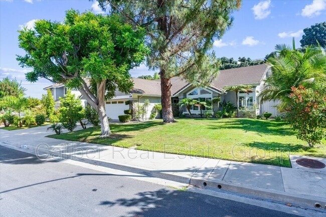 Building Photo - 334 Moonstone Bay Dr