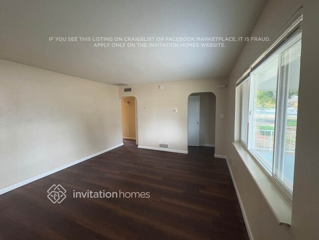 Foto del edificio - 9141 Lilly Ct