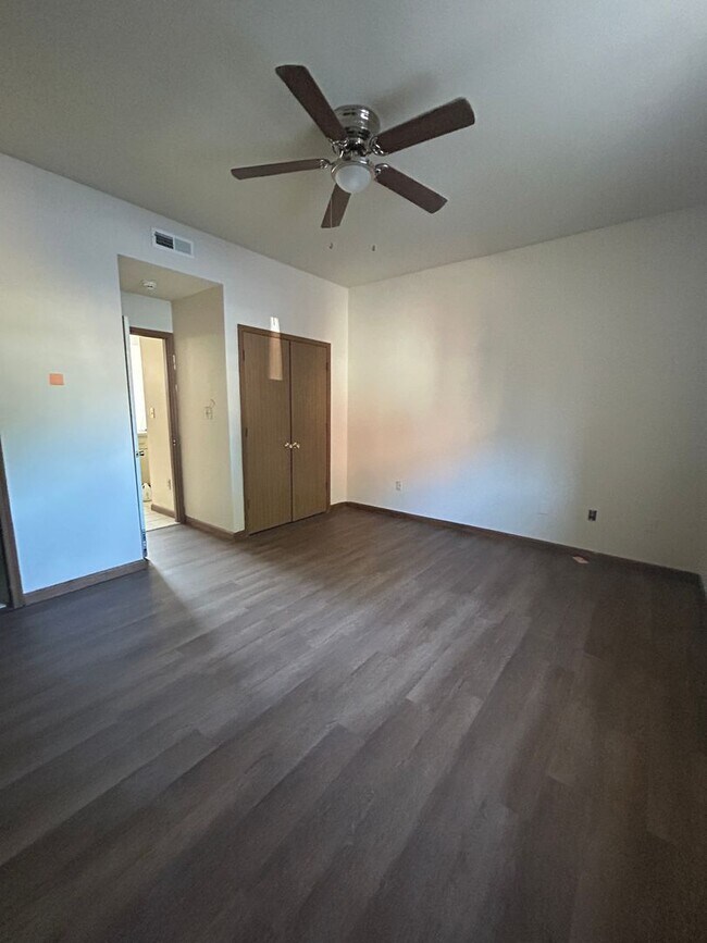 Foto del edificio - 5607 Louisiana Ave
