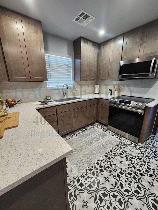 Foto del edificio - 3Br 2Ba house in Purcell!!