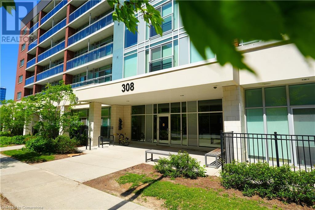 Photo principale - 308 Lester St