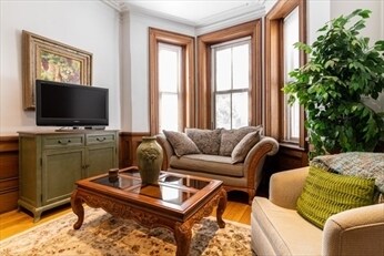 Foto del edificio - 1609 Tremont St