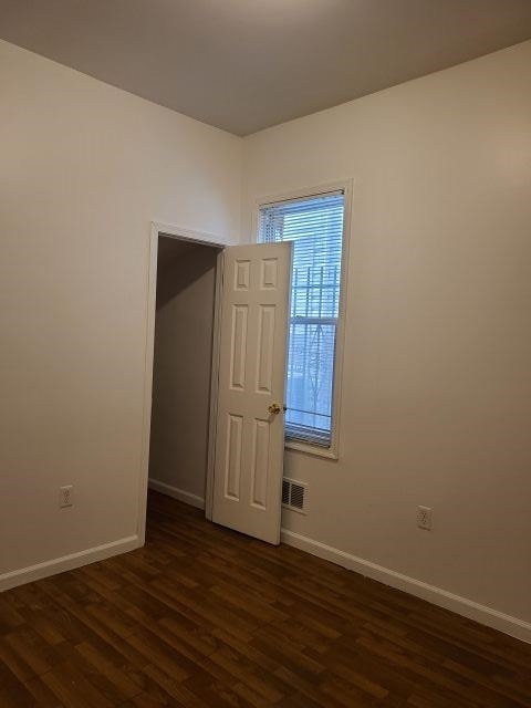 Building Photo - 221 Claremont Ave