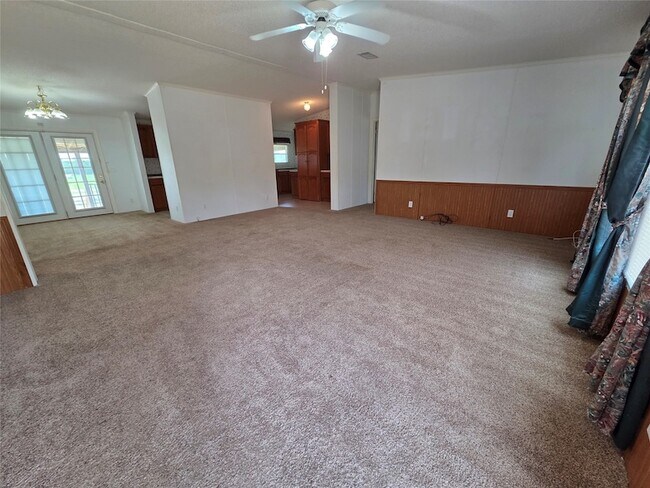 Building Photo - 476 Co Rd 1216