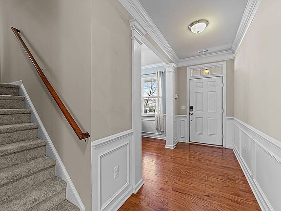 Foto del edificio - 59 Greenfield Ln