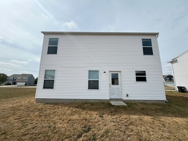 Building Photo - 810 Prescot Cir