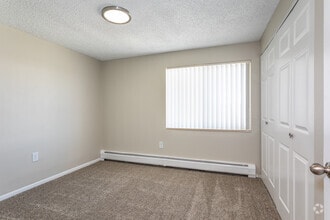 Sterling Platinum - Bedroom - Hidden Lake Apartments