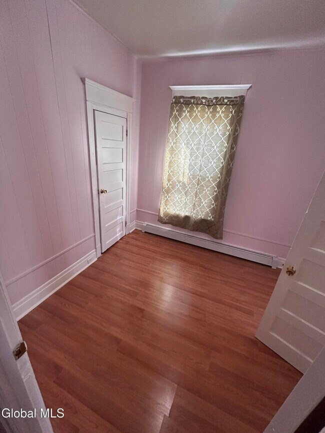 Foto del edificio - 361 Orange St