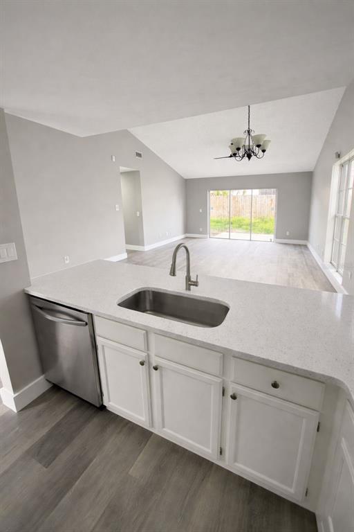 Foto del edificio - 8273 Cascade Oaks Dr