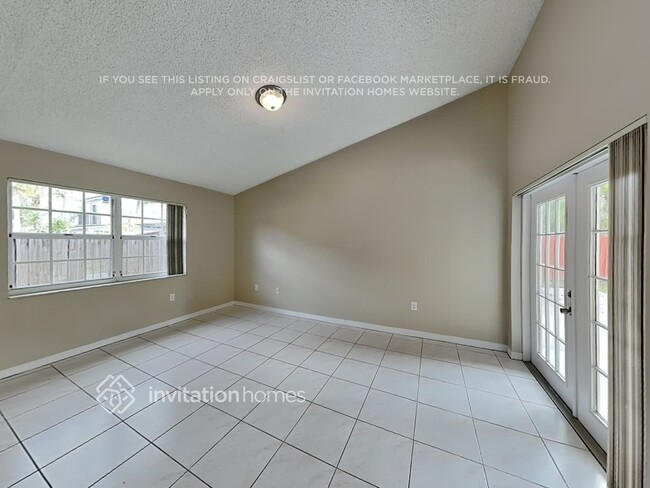 Building Photo - 9155 SW 166th Pl