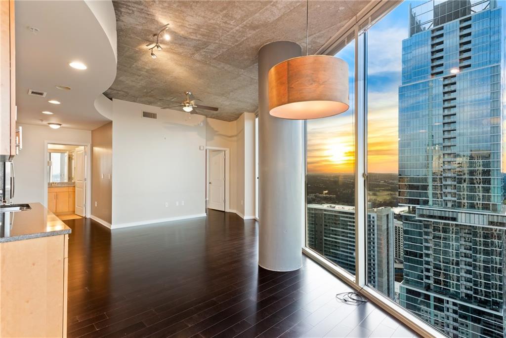 Foto principal - 360 Nueces St