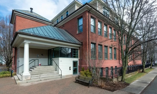 Building Photo - 275 Cypress St