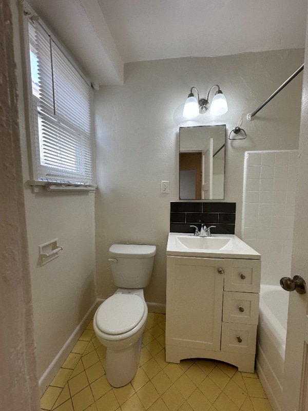 Foto del edificio - 1737 N Sycamore Ave