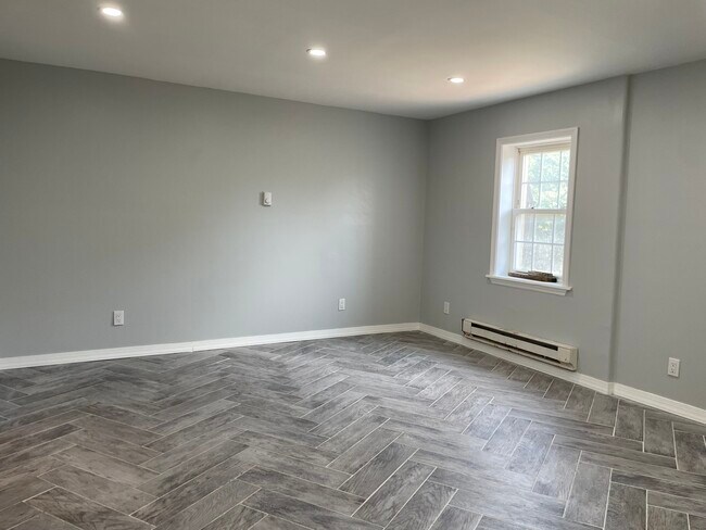 Foto del edificio - 155 W Main St