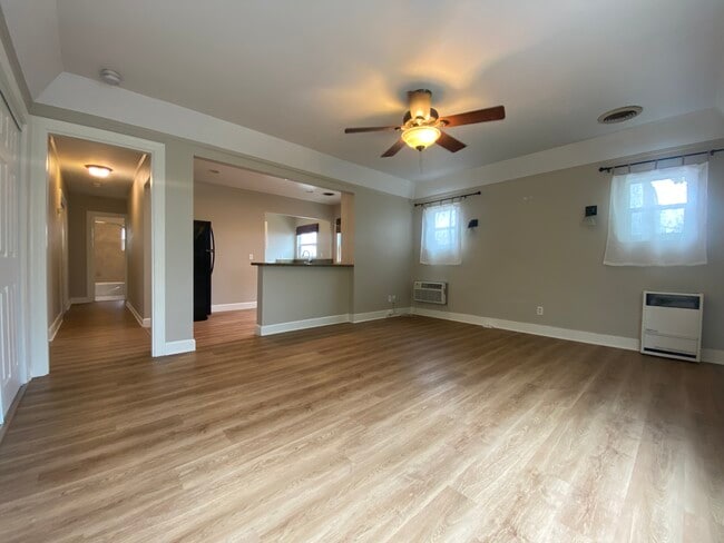 Building Photo - 4535 Avocado St