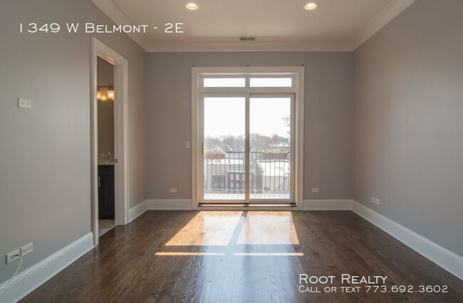 Building Photo - 1349 W Belmont Ave