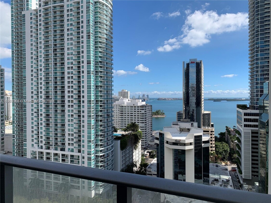 Foto principal - 1010 Brickell Ave