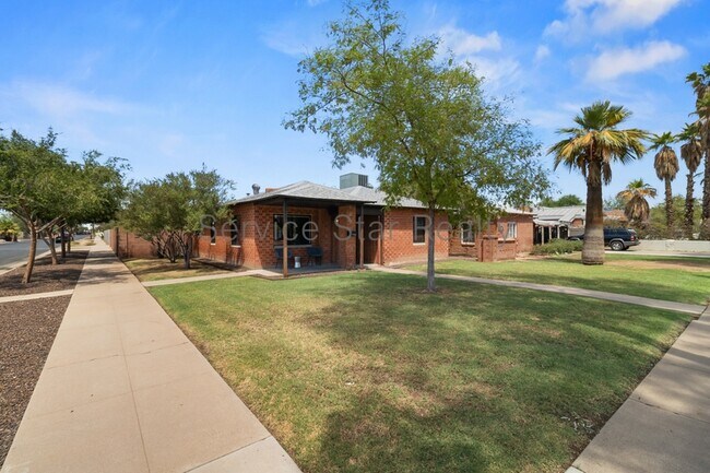Foto del edificio - 1546 W Culver St