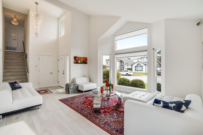 Foto del edificio - 236 Marvilla Cir