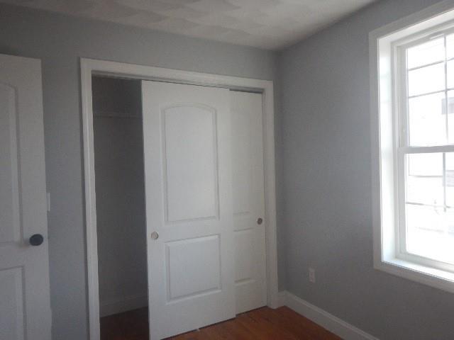 Building Photo - 561 Potters Ave