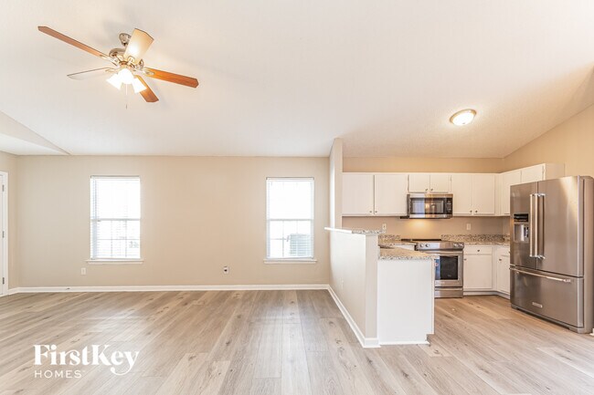 Foto del edificio - 4952 Silverdene St