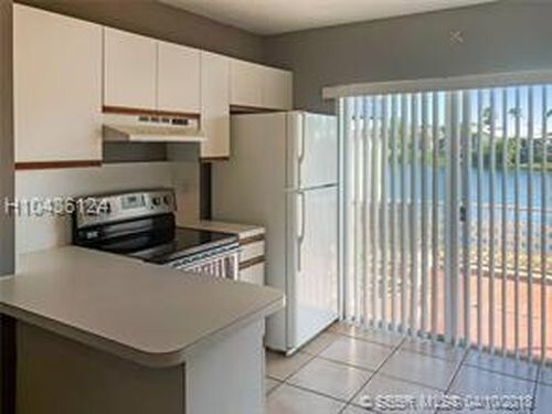 Building Photo - 7020 NW 173rd Dr