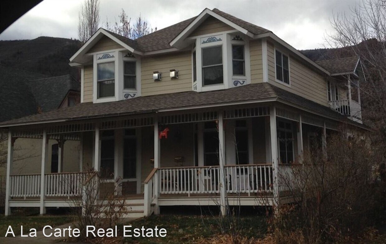 Primary Photo - 3 br, 2.5 bath House - 827 Pitkin Ave
