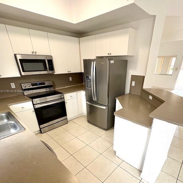 Foto del edificio - 8895 SW 223rd Terrace