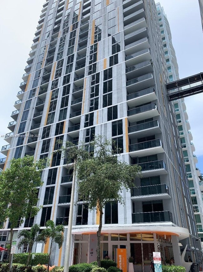 Building Photo - 31 SE 6th St
