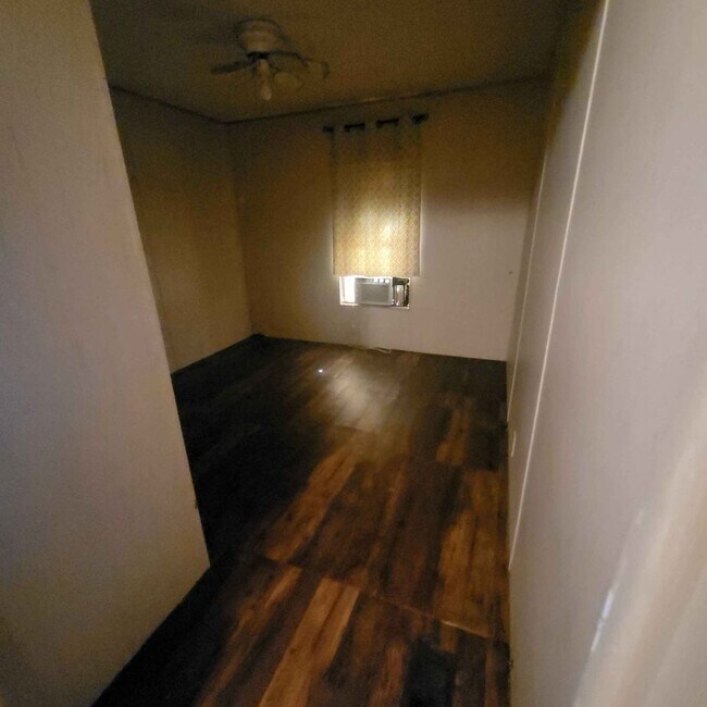 Foto del edificio - 1843 Vo Tech Rd