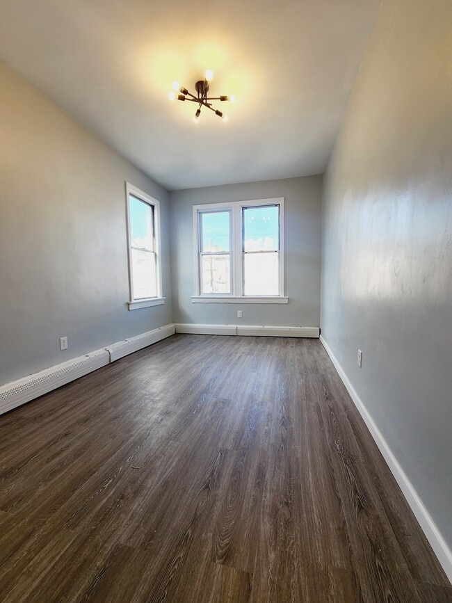 Foto del edificio - 53 Stegman St