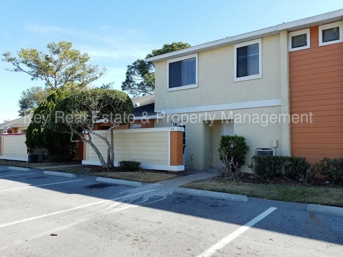 Foto principal - 88 Silver Park Cir