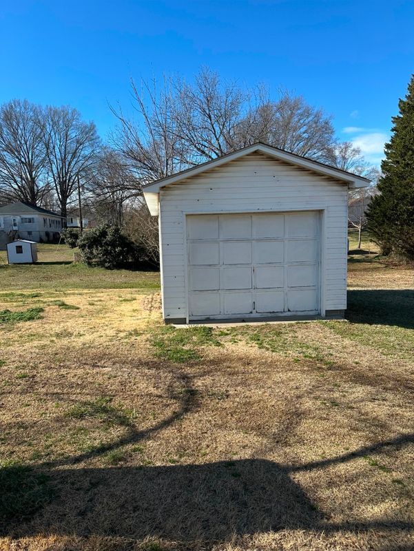 Foto del edificio - 110 S Valley St