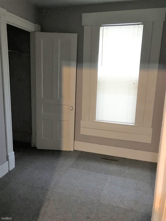 Building Photo - 2 br, 1 bath House - 749 Emperor St SW