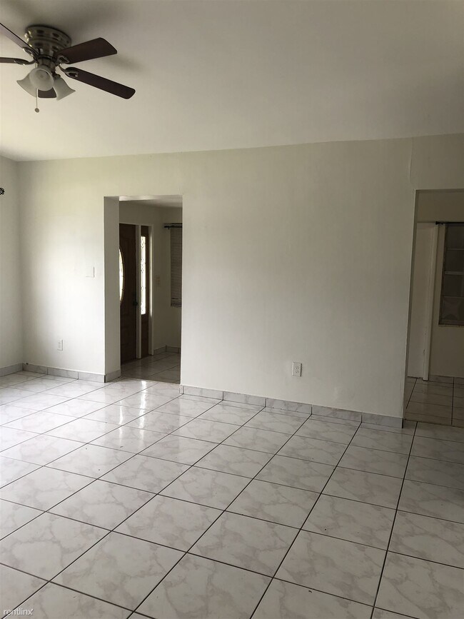 Foto del edificio - 2 br, 1 bath House - 2804 French Avenue