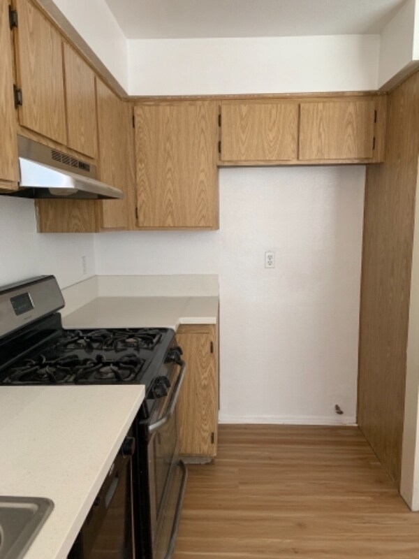 Foto del edificio - 1150 W Phillips St