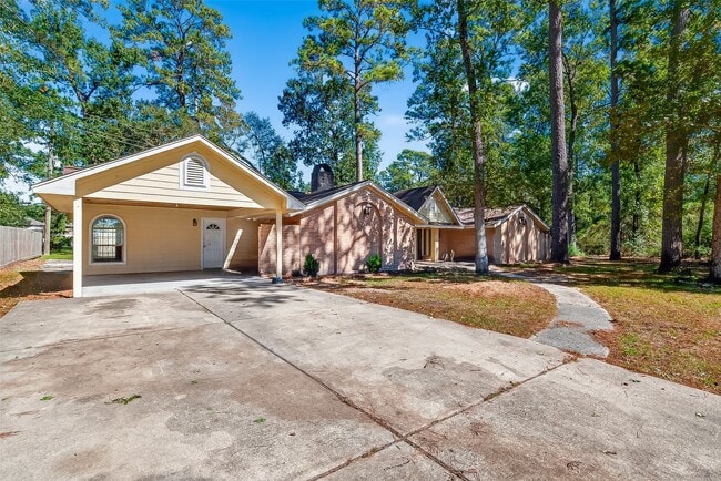 Building Photo - 1810 Indian Shores Rd