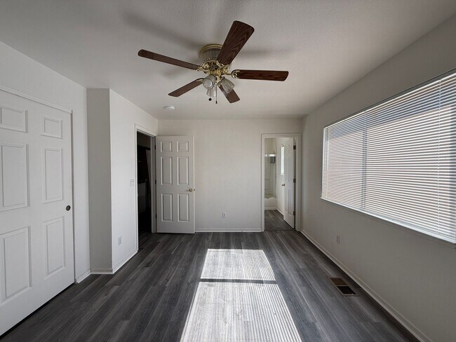 Building Photo - Updated 3-Bedroom Home with RV Parking – Sun Valley, NV