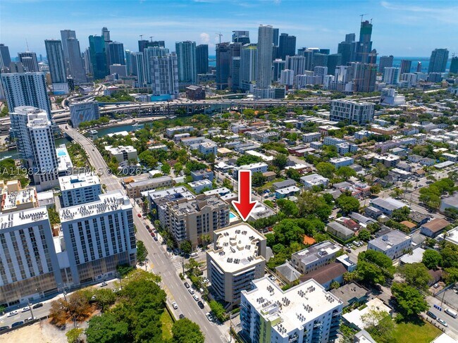 Foto del edificio - 102 SW 6th Ave