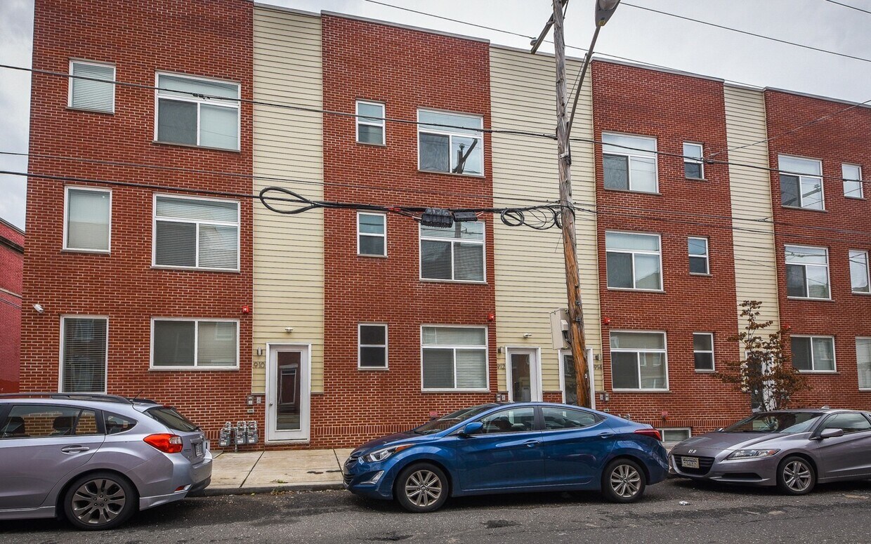 Primary Photo - 912 N 19th St